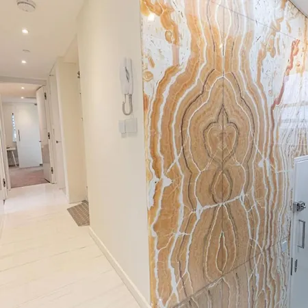 Apartamento D'affaires Spacieux